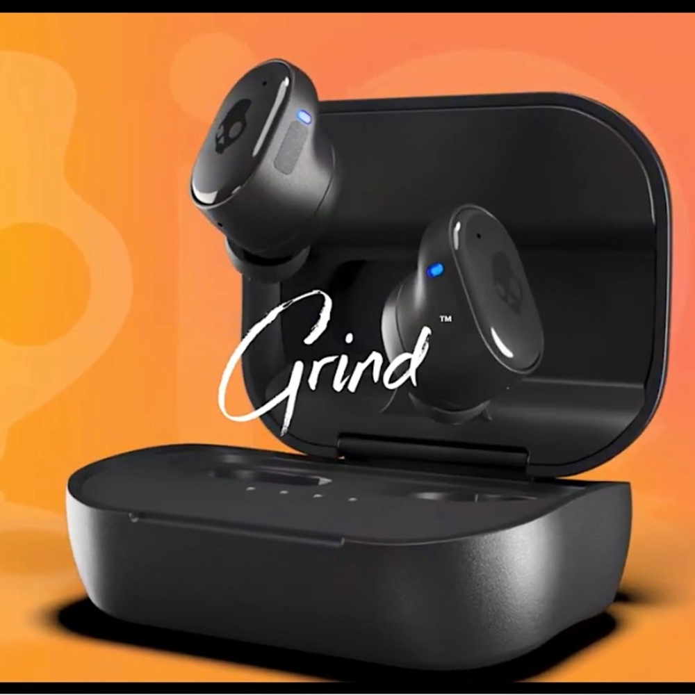 Black Grind Skullcandy Earbuds
